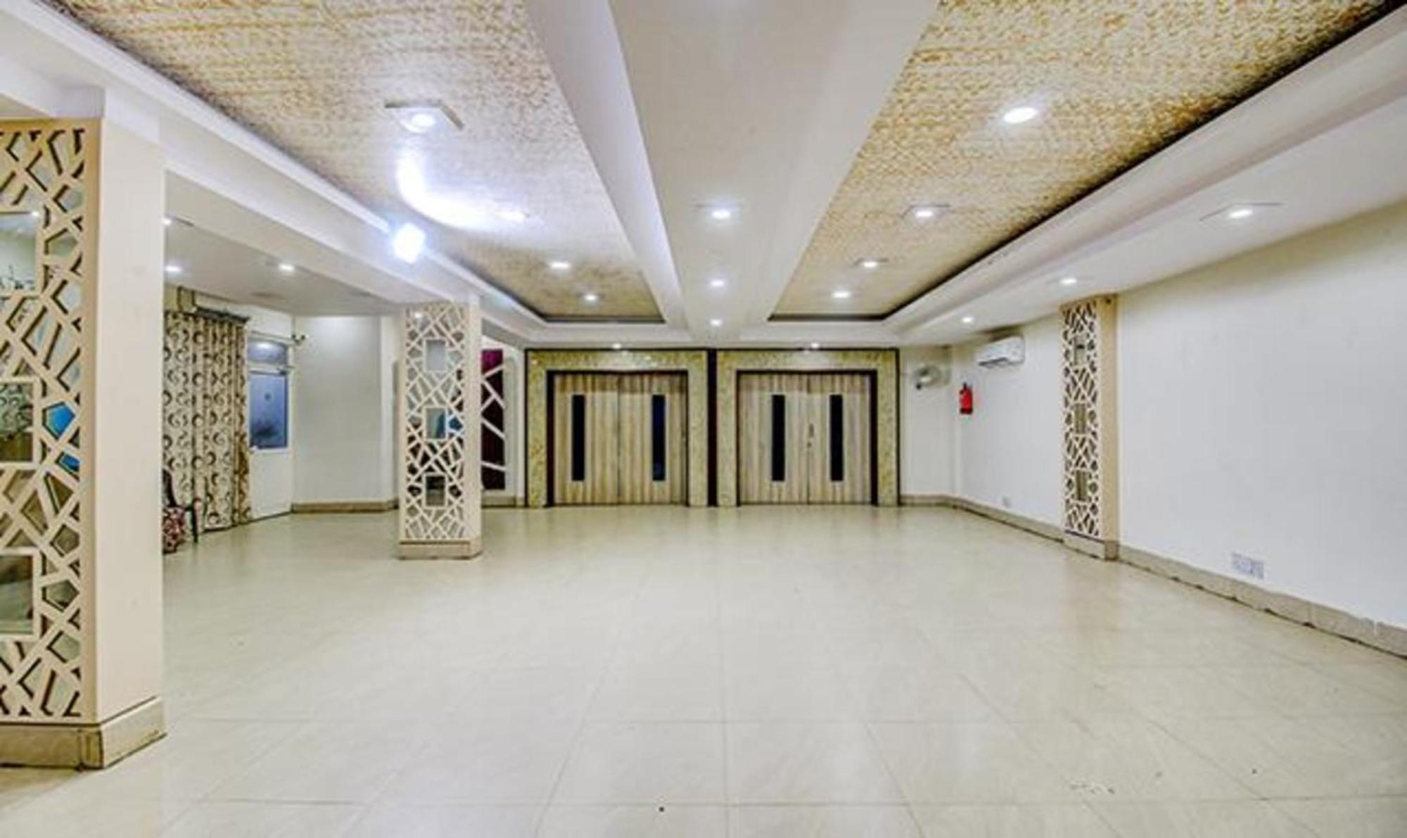 Fabhotel Silver Inn I Бхопал Экстерьер фото