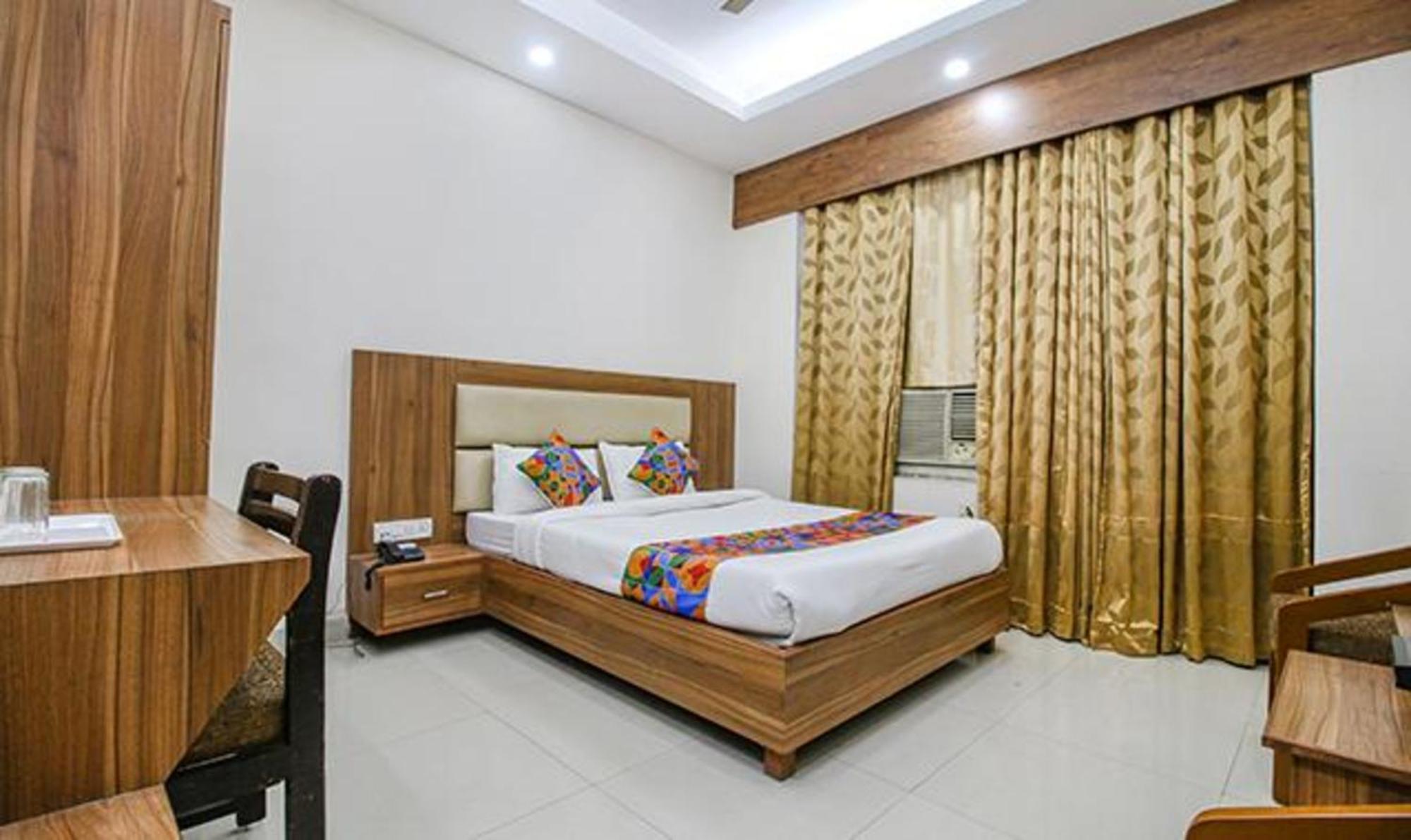 Fabhotel Silver Inn I Бхопал Экстерьер фото